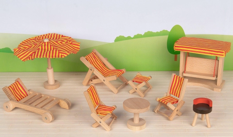 Garden furniture for a dollhouse – swing and accessories (9 pieces)
