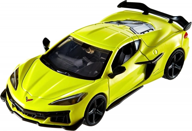 Detailed design in 1:43 scale