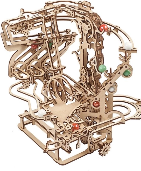Lesena mehanska kroglična steza UGEARS z verižnim pogonom – 3D sestavljanka