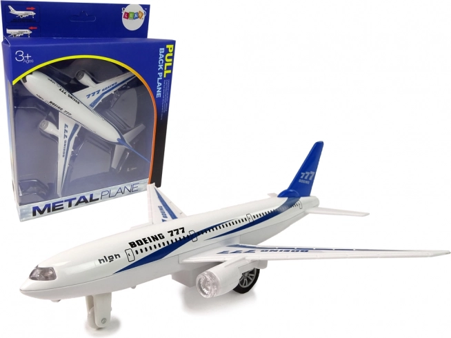Potniško letalo BOEING 777 belo z lučmi in zvoki