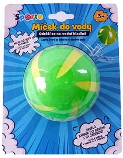 Sporto zelena vodna žoga