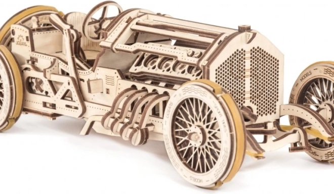 Ugears 3D lesene mehanske sestavljanke U9 dirkalni avtomobil Grand Prix