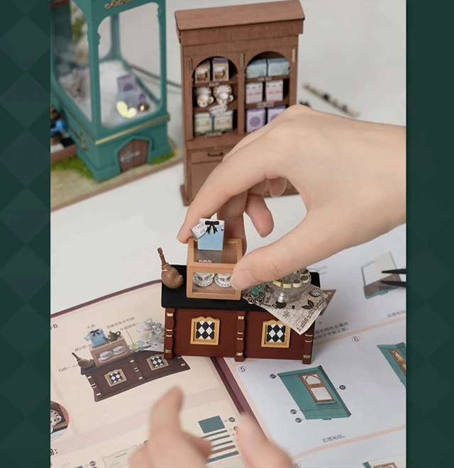 RoboTime miniatura hiške - Trgovina s čajem
