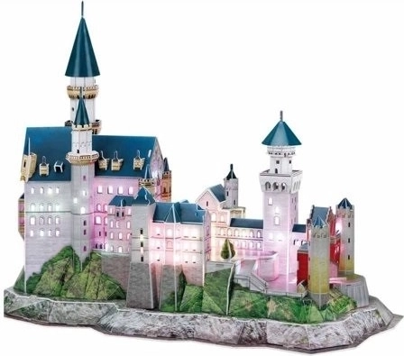 Dekorativni model, poln detajlov