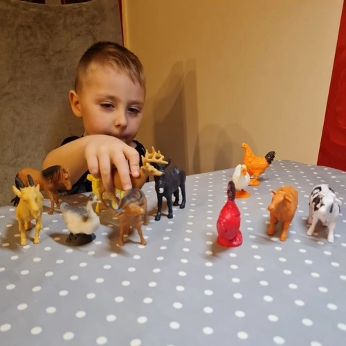 Živali na kmetiji - set figuric 12 kos