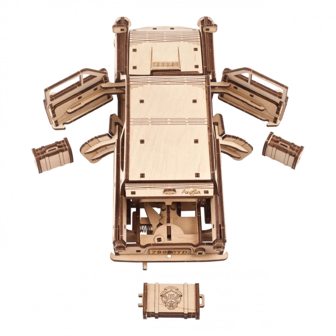 Ugears 3D lesene mehanske uganke Harry Potter Leteči Ford Anglia