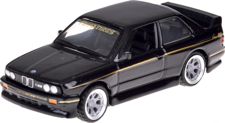 avtentični detajli in kovinska izdelava