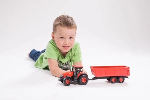Rdeč traktor Zetor s prikolico z zvočnimi in svetlobnimi učinki - 36 cm