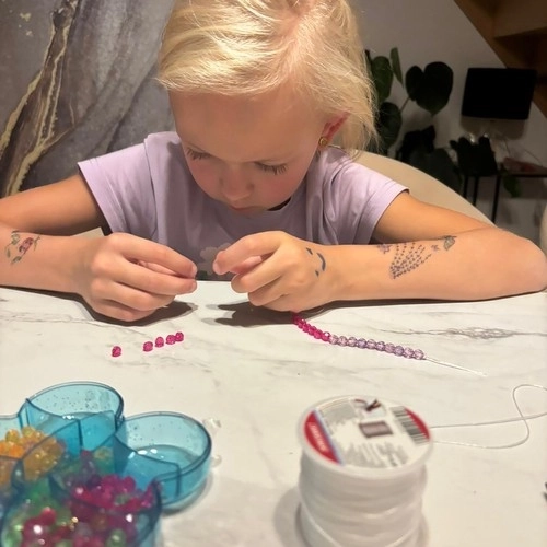 Elastični trak za izdelavo zapestnic 40 m Kruzzel