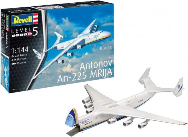 Plastični model letala Antonov AN-225 Mrija