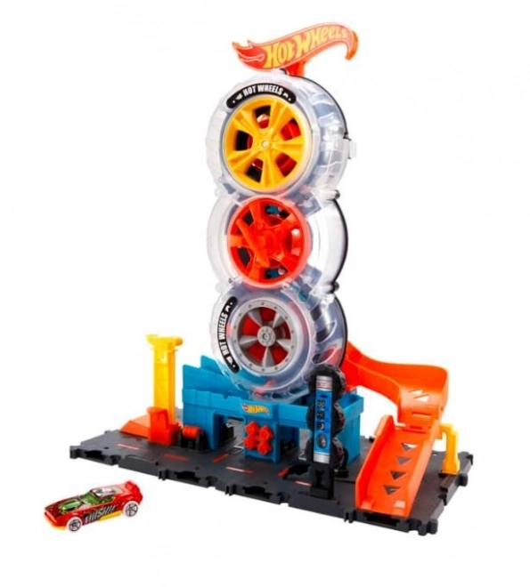 Garaža Hot Wheels z dirkalnimi stezami