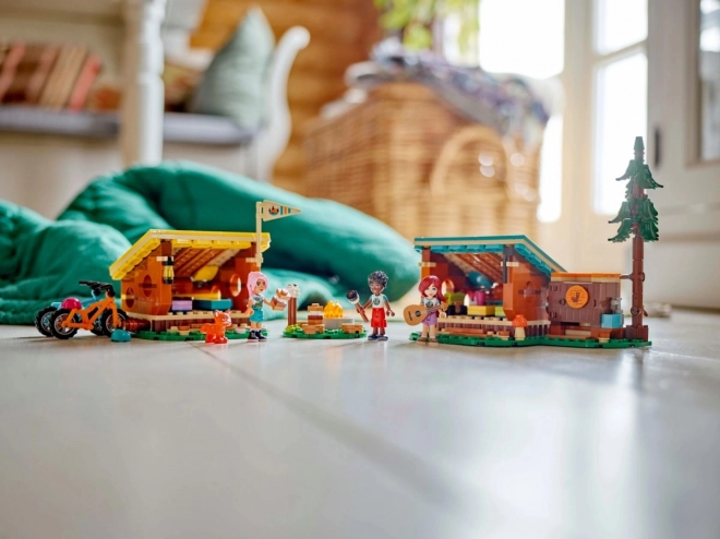 LEGO Friends 42624 Udobne brunarice na pustolovskem taboru