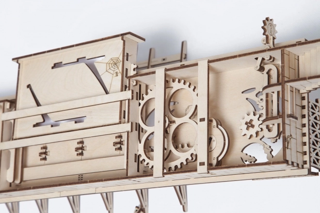 Ugears 3D sestavljanka - Železniška postaja 196 delov