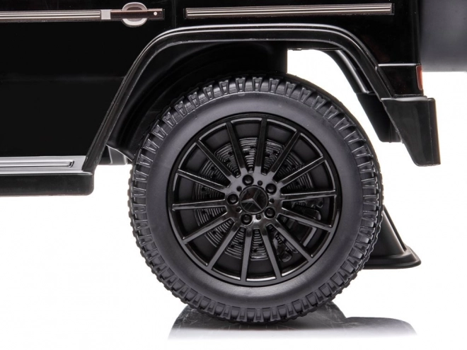 Jaška Mercedes G-Class črna s hupo in zvokom motorja