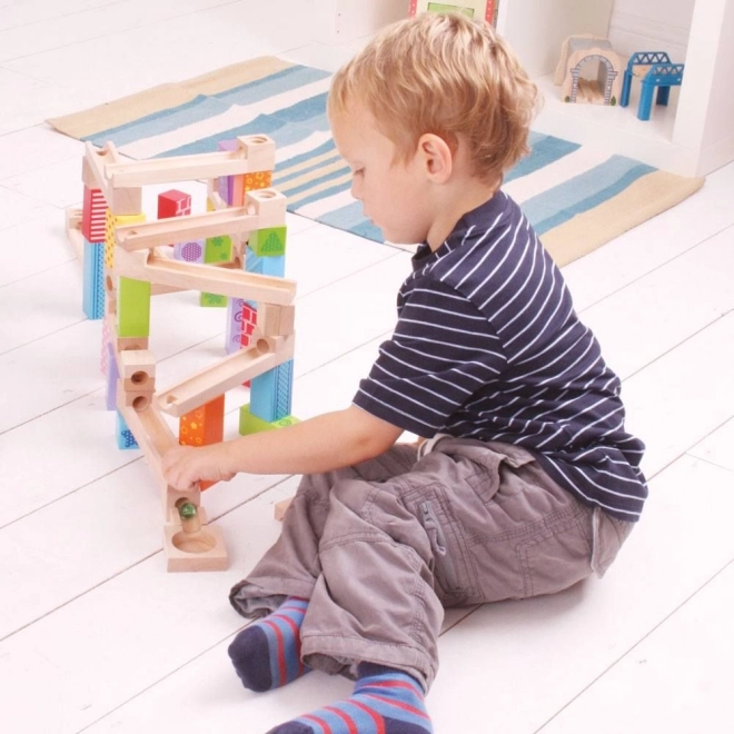 Bigjigs Toys Lesena kroglična proga barvna