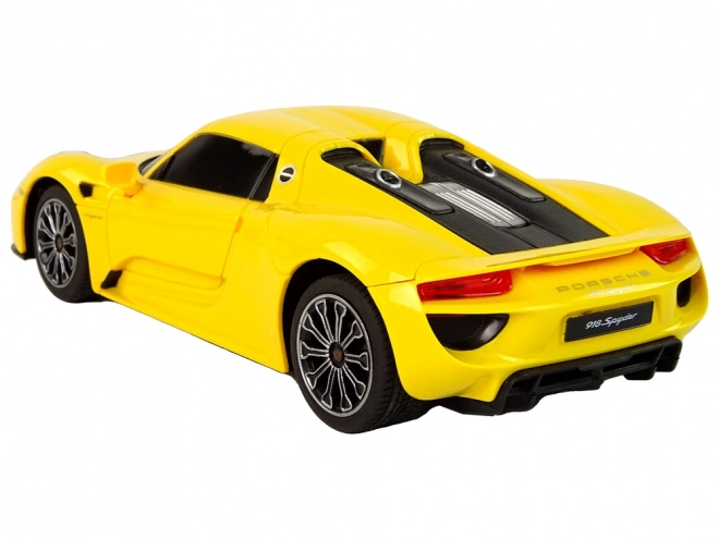 Avtomobil R/C Porsche 918 na daljinsko upravljanje rumena 1:24