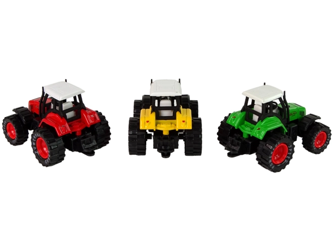 Traktor v treh barvah