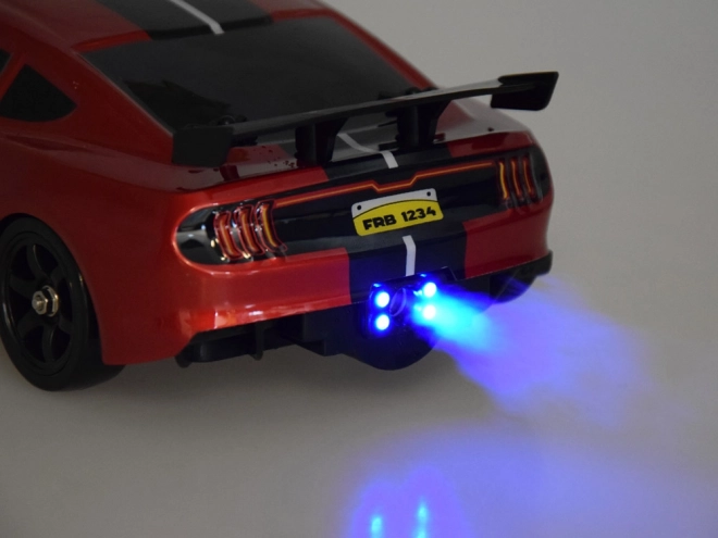 Zabavno avto na daljinsko upravljanje s driftajočim dimom in LED osvetlitvijo