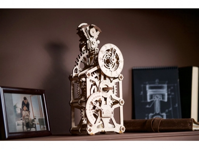 Ugears 3D lesene mehanske sestavljanke Motorne ure