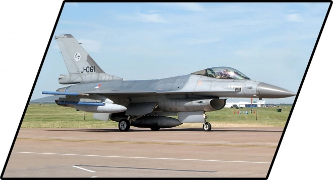 Komplet F-16 AM Fighting Falcon
