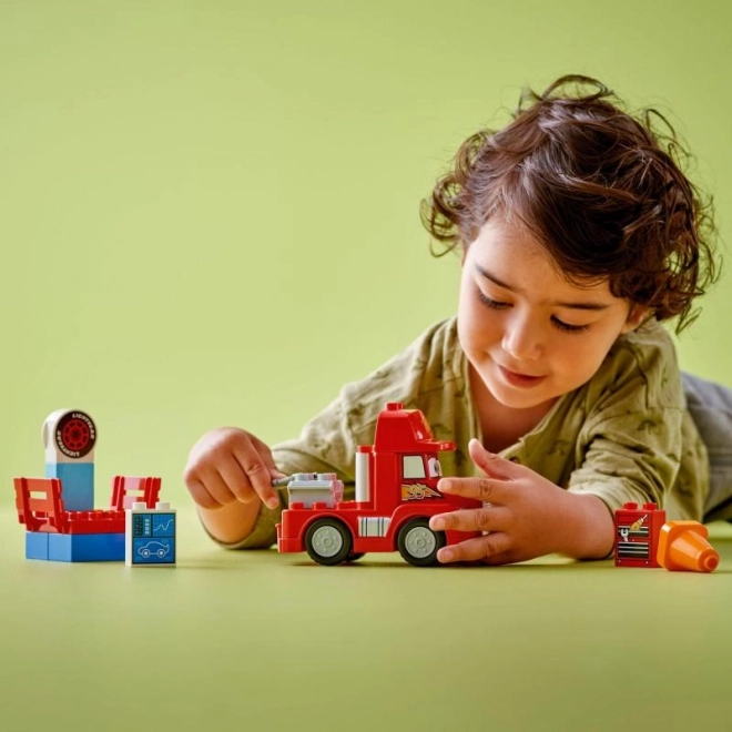 LEGO DUPLO Disney Avtomobili Maniek na dirkah