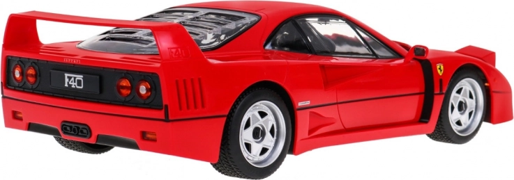 Zvesto licenčno repliko Ferrari F40