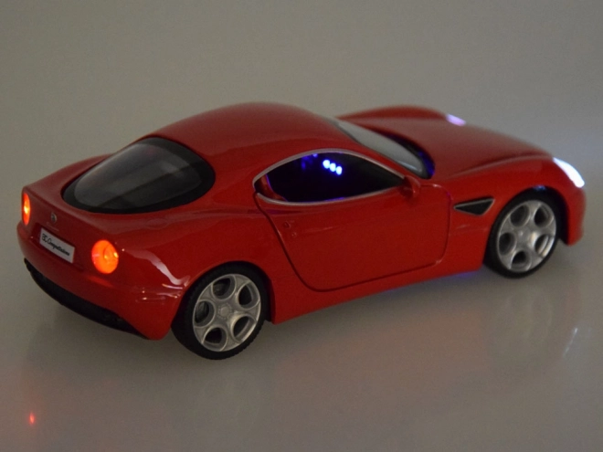 Model avtomobila iz kovine Alfa Romeo 8C Competizione, merilo 1:32