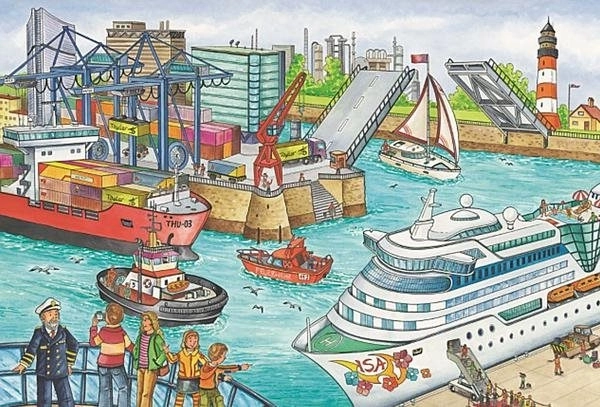 Živahno pristanišče in ladijski promet