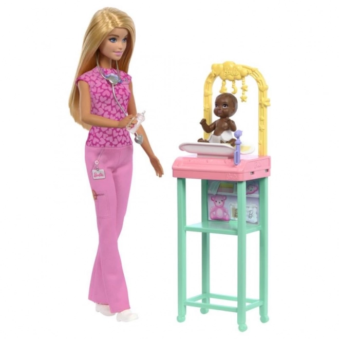 Barbie igralni komplet - pediatrinja