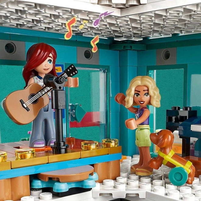 LEGO Friends Kulturni dom v Heartlake