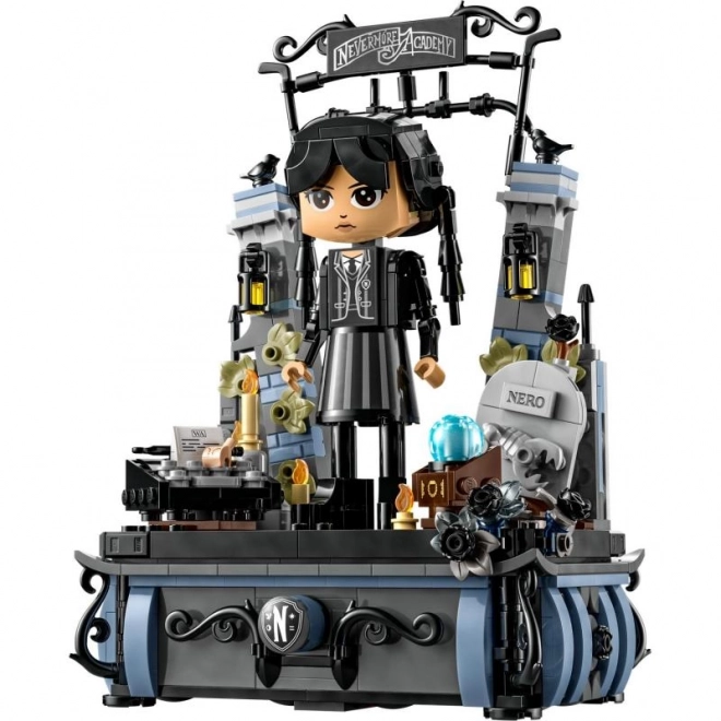 LEGO Wednesday Addams figurica