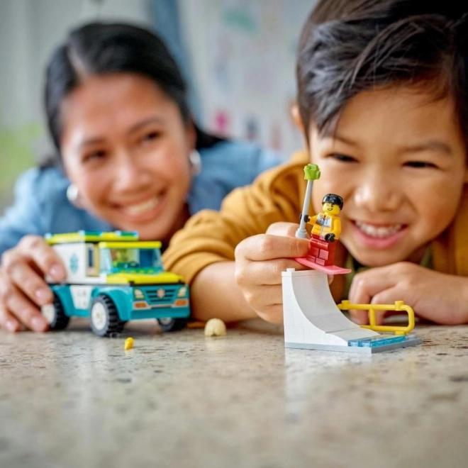 LEGO® City 60403 Reševalno vozilo in deskar
