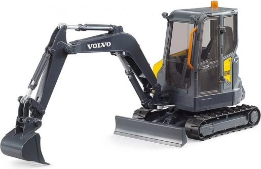 Bruder bager VOLVO ECR40 – otroški gosenični bager 1:16