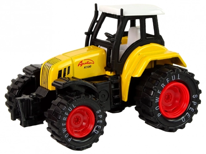Otroški traktor s kovinskim pogonom