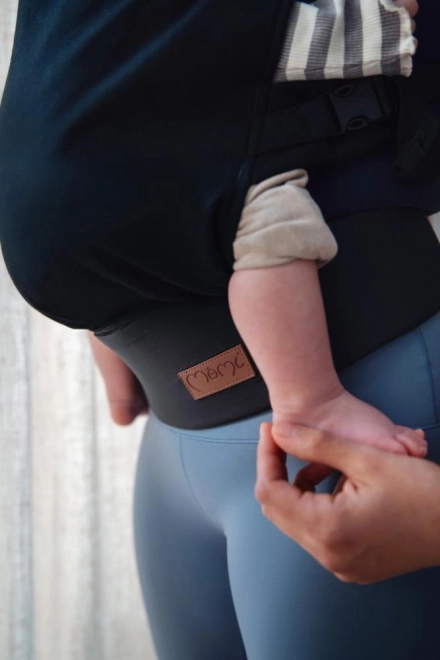 Ergonomski nosilnik MoMi COLLET sivi