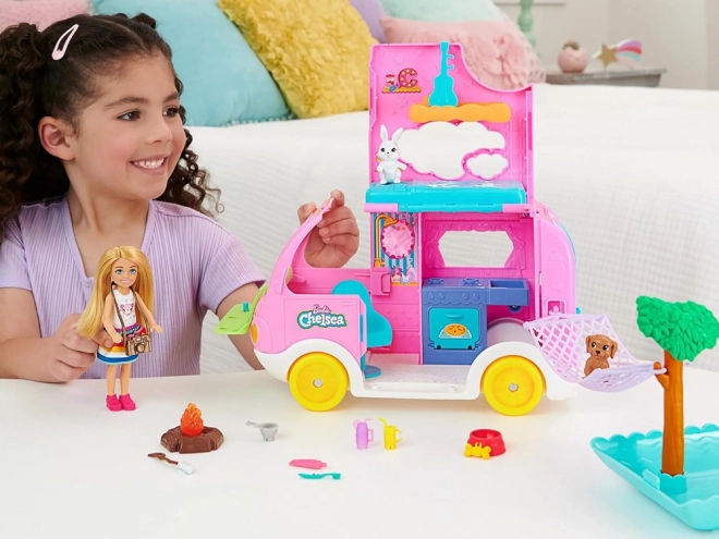 Kamperski set Barbie Chelsea