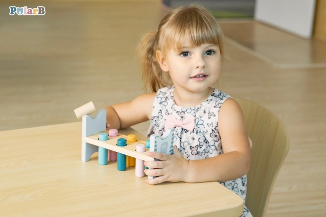 VIGA PolarB Lesena klopica s kladivcem – Montessori igrača