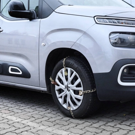 Univerzalno za različne dimenzije pnevmatik