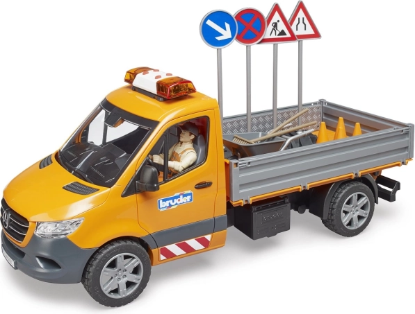 Bruder vozilo za vzdrževanje cest Mercedes‑Benz Sprinter s figurico in dodatki