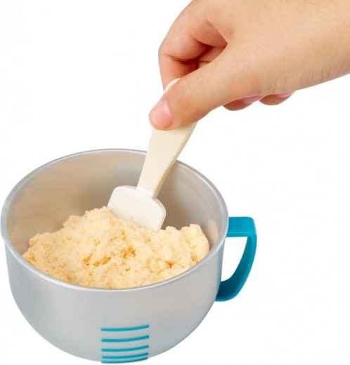 Merilni lonček z oznakami in lopatica za natančno mešanje
