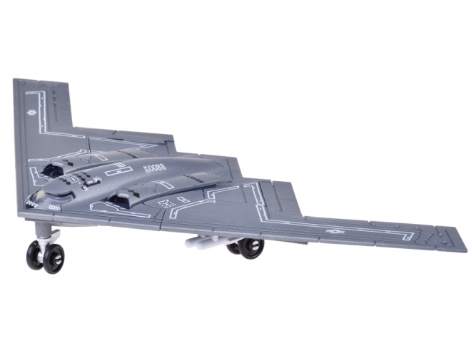 Model legendarnega bombnika B-2 Spirit