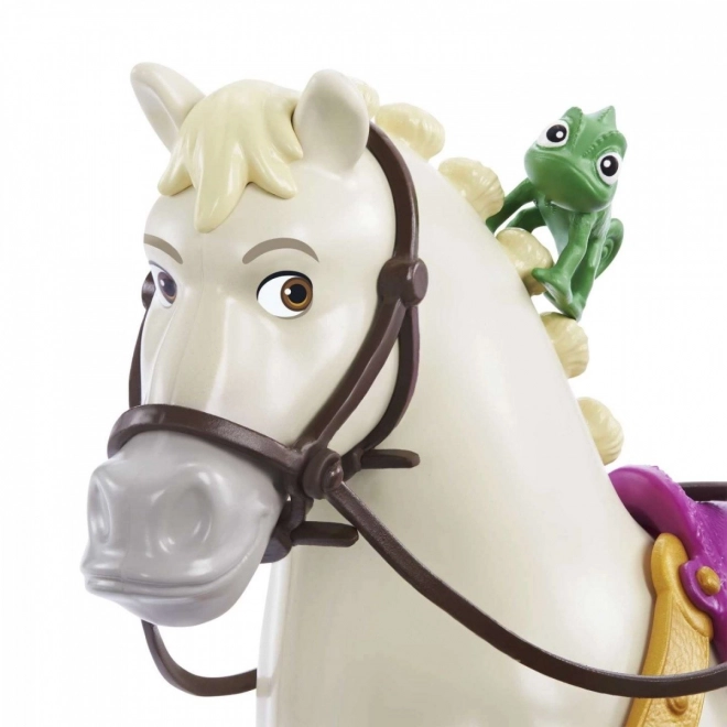 Disney princesa Rapunzel in Maximus