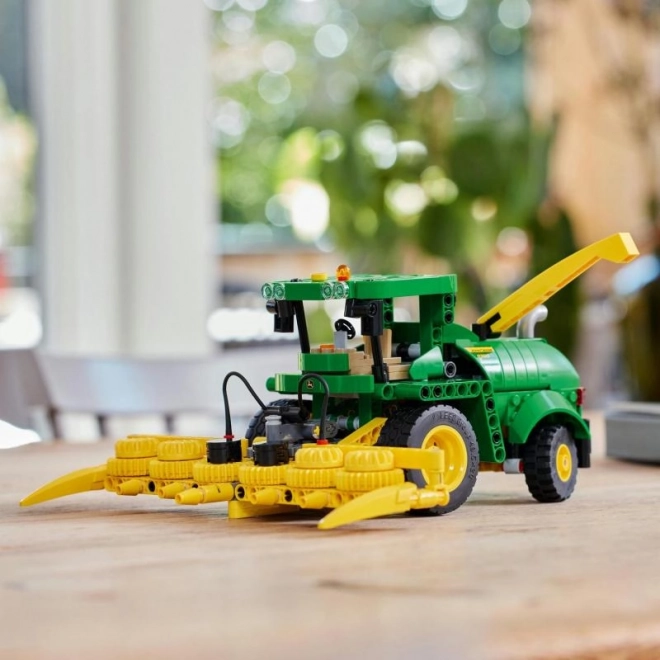 LEGO® Technic 42168 John Deere 9700 Košnja za krmo