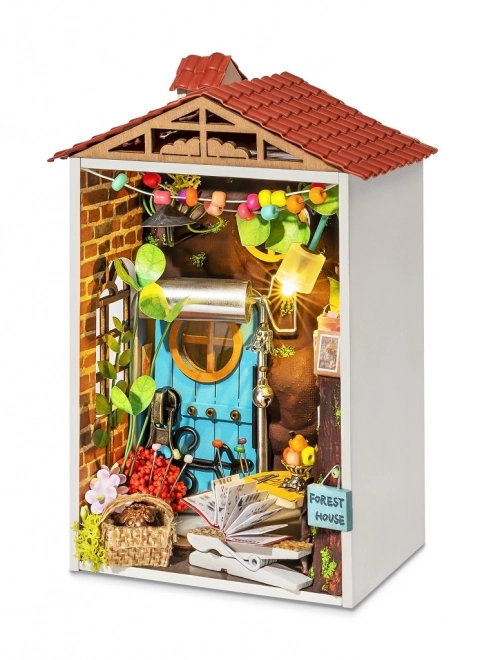 RoboTime miniatura pravljične hiške Posojeni vrt