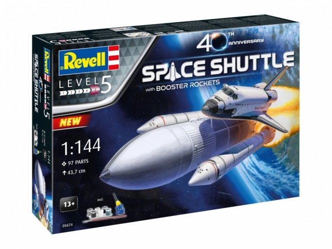 Revell model Space Shuttle s pospeševalnimi raketami