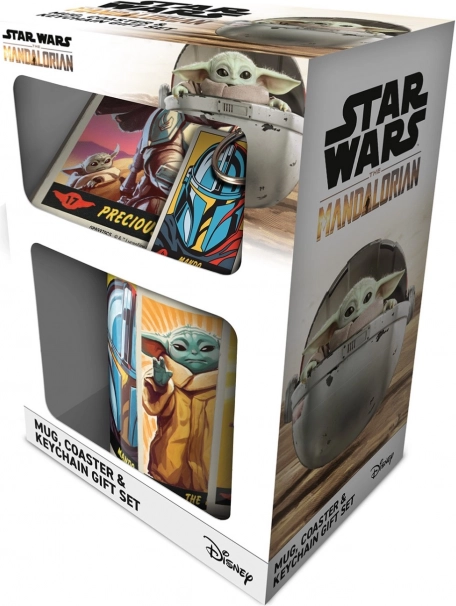 Darilni set STAR WARS: THE MANDALORIAN – skodelica, podstavek in obesek za ključe
