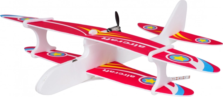 Lahko penasto ohišje za stabilen let