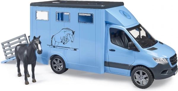 Bruder Mercedes‑Benz Sprinter prevoznik konj s figurico