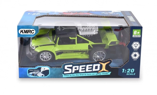 RC avto 1:20 z dimnim učinkom rdeče