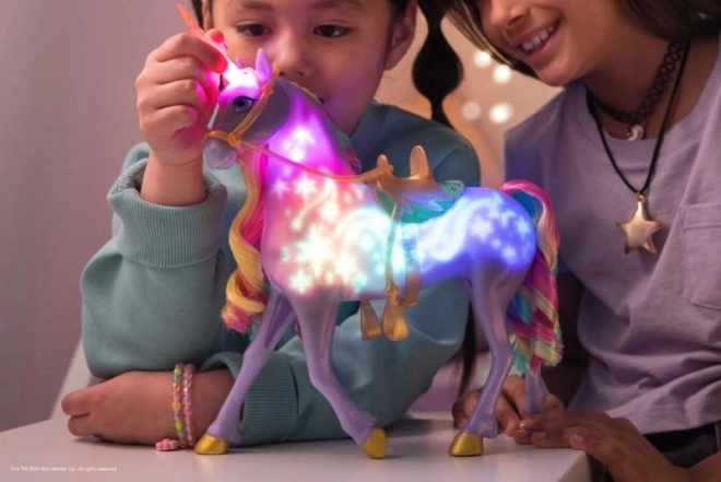 UNICORN AKADEMIJA SVETLEČI ENOROG WILDSTAR 24cm